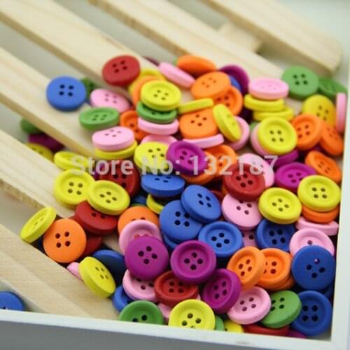 Wholesale 15mm fancy 4-hole round wood buttons multiple painitng colors free shipping MM-013