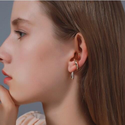 Punk Gold Metal Ear Cuff Clip Earrings for Women No Pierced Snake Shape Geometric Small Ear Wrap Earcuff Clips Fashion Jewelry