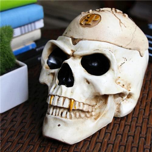 Skull Ashtray Horror Avatar Design Ash Holder Smoking Storage Resin Ashtray for Car Home Office Bar Desk Decoration