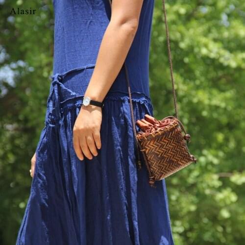 Alasir Hand-woven Female String Bag Retro Bamboo Woven Shoulder Bag Mini Leisure Vacation Beach Bag Small Crossbody Box Bag
