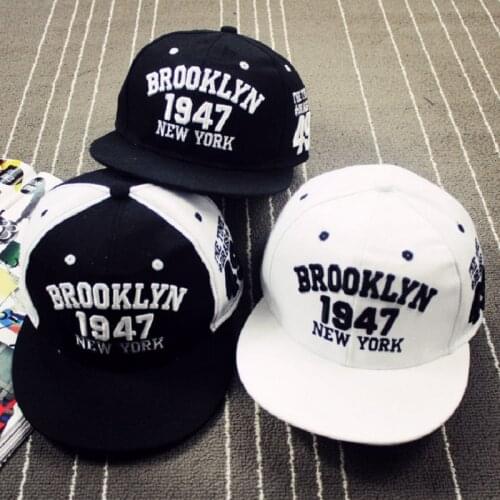 New Style 3D Letter Embroidery Baseball Cap Outdoor Sports Golf Caps Trucker Gorras Mens and Womens Universal Hats