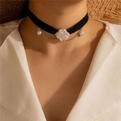 HuaTang Punk Flower Choker Necklace for Women Goth Cosplay Bondage Chains Pearl Charming Necklace Female Party Collares Jewelry