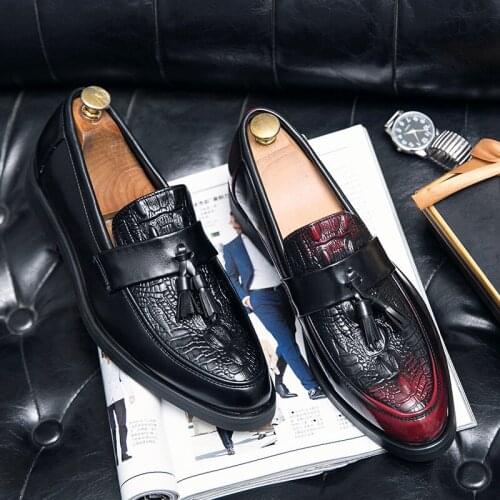 Yomior 2021 Spring Summer Fashion Men Casual Shoes Formal Dress Leather Shoes Business Tassel Loafers Wedding Work Oxfords