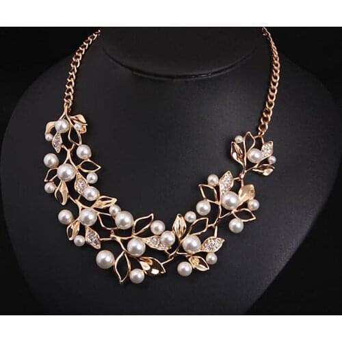 Simulated Pearl Necklaces & Pendants Leaves Statement Necklace Women Collares Ethnic Jewelry for Women 2020 Gifts