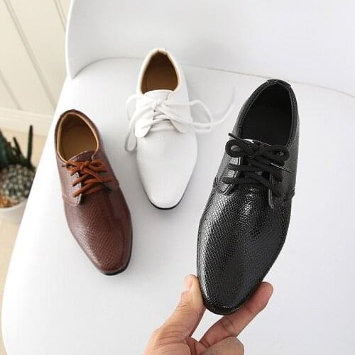 Boys fashion Leather Modern Shoes Children Boys Black Lace Up Soft Perform Dance Shoes Square Heel Latin Tango Shoes XZ19087