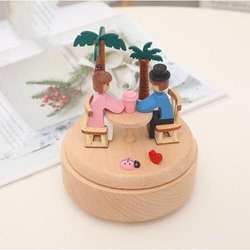 Romantic date Wood music Box spin Carousel Hand Crank Crafts Home decoration Christmas ornaments Valentines day creative gift