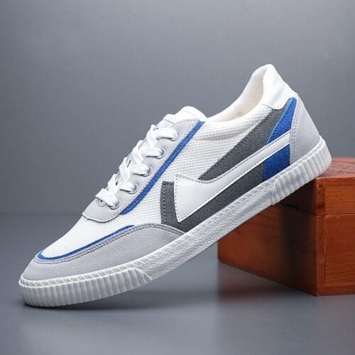 Brand New Men Casual Shoes Youth Breathable Air Mesh Striped Flat Shoes for Men Street Cool Lace-up Sneakers