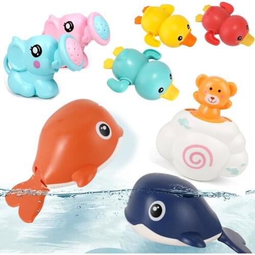 1PCS Summer Bath Toys Cute Animal Duck Wind Up Chain Water Spray Bathing Shower Toys Bathroom Game Water Toys For Children Gifts