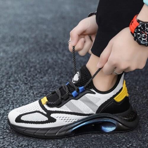 Mens Shoes Spring 2021 New Mesh Sports Shoes Casual Summer Breathable Flying Woven Running Large Size Trendy Shoes
