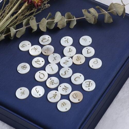A-Z Shell Oblate Shape Alphabet Beads Letter Loose Spacer DIY Necklace Bracelet Accessories 26pcs/Set