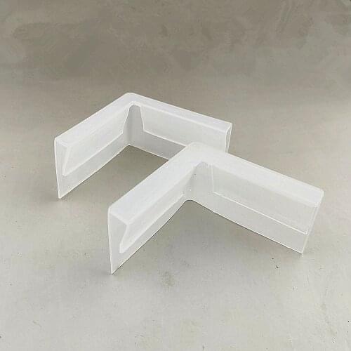 Plastic PP Corner Edged Protecting Angle Bead for Carton Box Ground Pile or Display Stand Gap 0.7/1cm 50pcs/lot