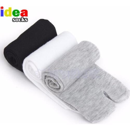 COCOTEKK japanese Flip Flop Sandal Split Toe Tabi Ninja Socks footful mens womens kimono foot finger Geta Clog cotton Socks