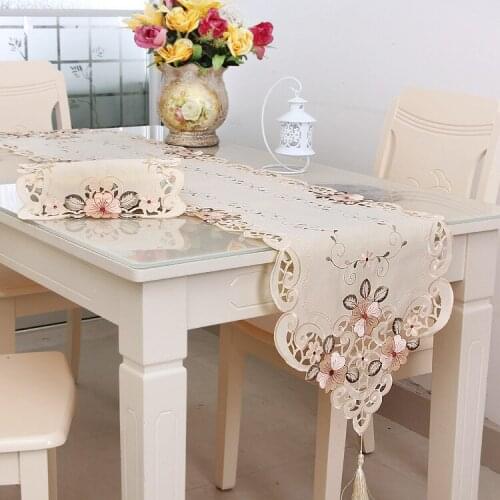 European Classical Embroidered Table Runner Hollow Flower Tablecloths Wedding Cover Home Dining Cabinet Cover Tea Table Cloth