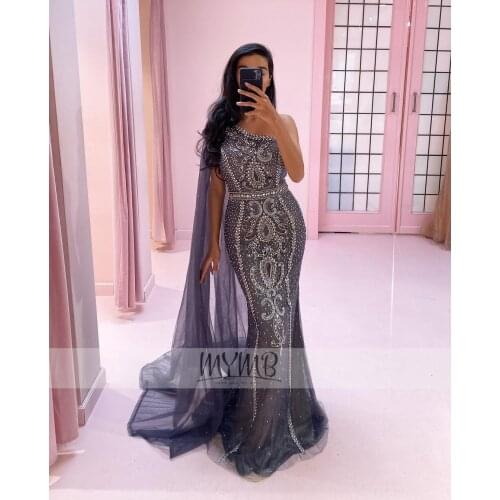 Gorgerous Couture High Quality Grey Prom Party Gowns One Shoulder Exclusive Design Crytal Beaded Prom Dress With A-Draped Sleeve