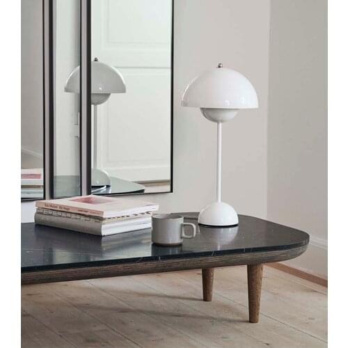 Nordic Table Lamp Modern Table Light Bedroom Color Flowerpot Lacquered E27 Reading Desk Light For Home Decor Lighting Luminaire