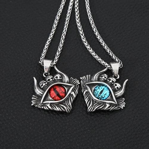 Retro Skull Demon Eye Necklace Pendant Punk Street Biker Stainless Steel Eye of Hell Pendant Fashion Mens Chain Jewelry Gift