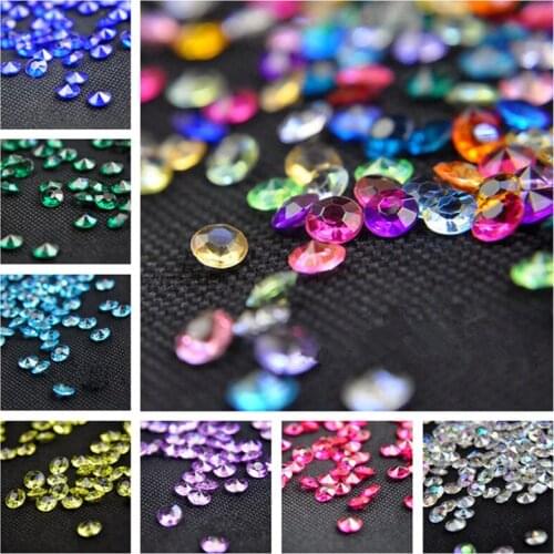 2000Pcs 6mm Acrylic Diamond Confetti Beads Wedding Party Decoration Clear Crystals Centerpiece DIY Jewelry Craft Embellishments