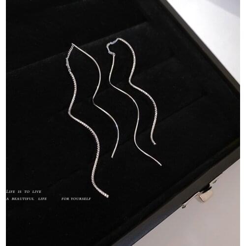 Korea Temperament Twisted Long Tassel Earrings for Women Ladies Gold Color Alloy Shinning Rhinestone Drop Earrings Party Jewelry