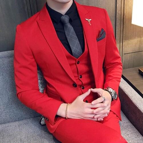 2020 Red Evening Dress Party Suit Men Suits Peaked Lapel Trim Fit Custom Made Wedding Tuxedos Three Piece (Jacket+Pants+Vest)