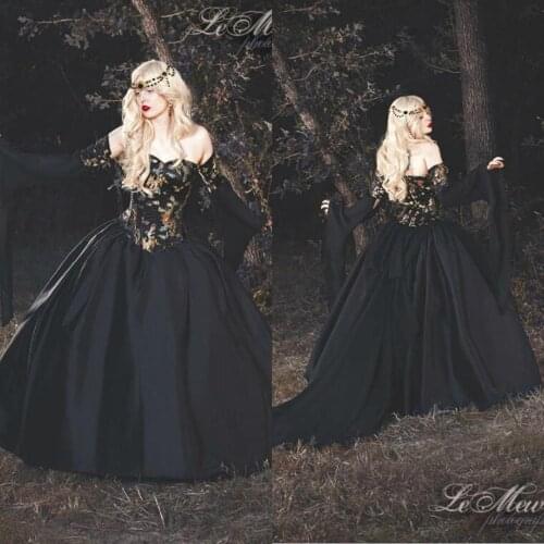 2020 Gothic Black Wedding Dresses Sweetheart Long Sleeve Vintage Victorian Bridal Gowns Embroidery Satin Vestidos De Novia