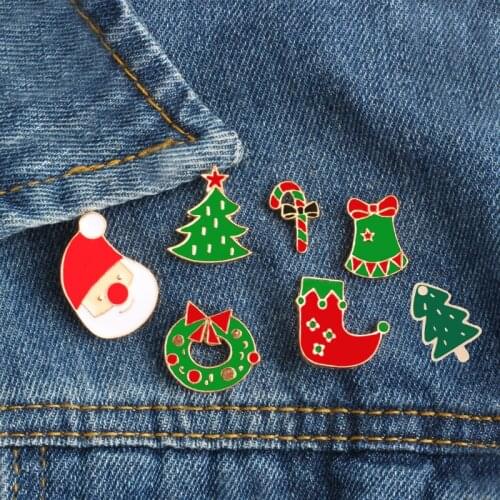 Christmas Pride Brooch Badge On Clothes Wreath Brooch Pins Cute Santa Claus Brooch Pins For Backpack Jacket Enamel pins