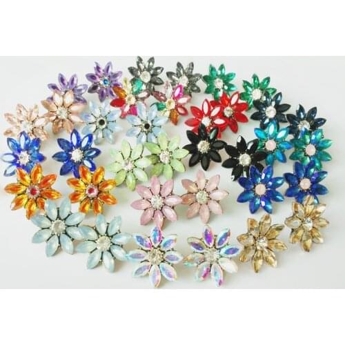 JURAN 2019 Fashion simple Flower crystal Stud Earrings For Women Chic Statement Jewelry Boho Crystal Earrings For Girls