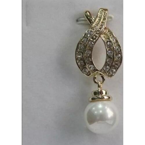 Fashionable zircon metal plated 12 mm White Shell Pearl Necklace Pendant