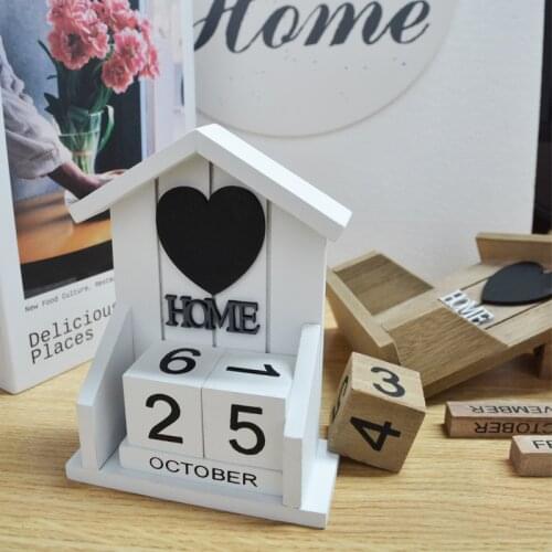European Retro Old Classic Style Small House HOME Modelling Wooden Calendar Creative Decoration Living Room Decoration
