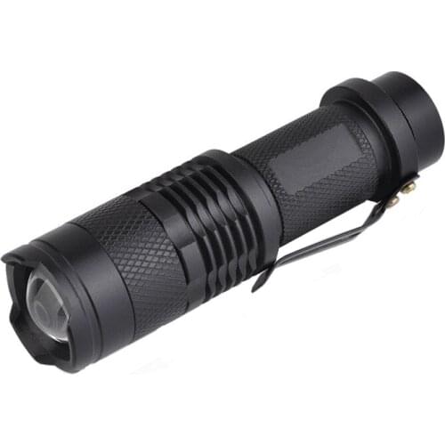 Wadsn mini bright light zoom focus scattering tactical flashlight