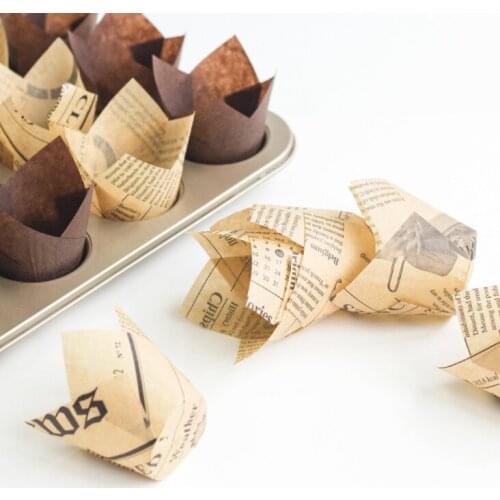 2018 New 100pcs Tulips paper cups, cake oil cups, cupcakes, flame cups, muffins, heat resistance