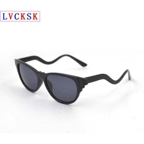 Women Cat Eyes Sunglasses Men Brown Shades Sun Glasses Arcuated Legs Design Driving Fishing Travel Spectacles Gray Lens UV400 L3
