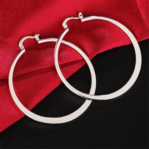 New Arrival 925 Sliver Round Smooth Earrings Fashion Jewelry For Women Wedding Gift Birthday\"s Present Daily Party Accessories