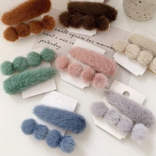 2pcs/set Solid Color Handmade Pom Pom Hairpin Water Drop Winter Hairgrips Plush Clips Women Fashion Fur Faux Barrettes Styling