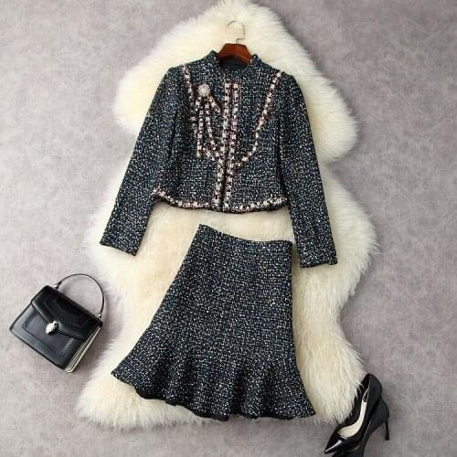 Autumn 2022 womens wear for Europe and the United States Beaded coat with long sleeves Fish tail skirt Fashion tweed suit