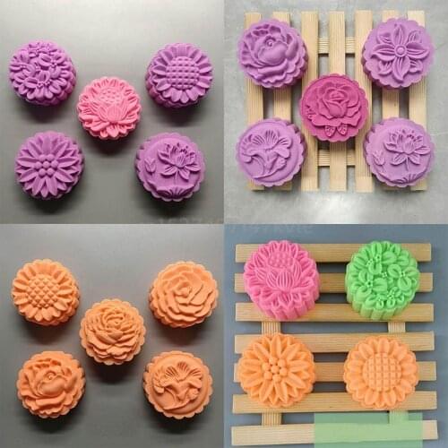 Cookie Stamp Moon Cake Maker Exquisite Blossom Pastry Tool Bath Bomb Press DIY Festival Decoration Hand Cutter Cake Mold