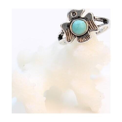 Fashion a lovely eaglet ring,Blue stone and the baby eagle ring Wholesale