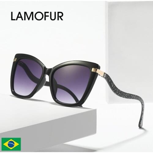 Vintage Cat Eye Sunglasses Women Fashion Brand Designer Wave-shaped Glasses Temples Oversized Frame Sexy Match for Women 2805