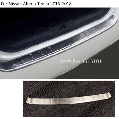 Car Styling External Outside Rear Bumper Protect Trunk Trim Cover Plate Pedal 1pcs For Nissan Altima Teana 2016 2017 2018