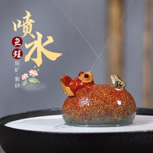 Yixing GuYue hall are recommended personality hydraulic tea tea play tea set for her furnishing articles fish frogs
