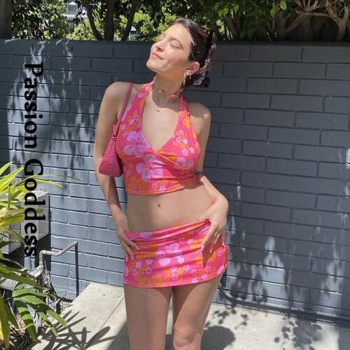Sexy Cute Women 2 Piece Flower Print Sets Deep V Neck Halter Crop Top Low-Waist Mini Skirts Two Piece Outfits Party Womens Suit