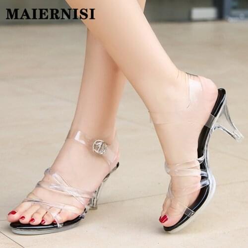 Metal Buckle Strap High Heels Party Sandals Summer Sexy Nightclub Shoes New Transparent Crystal Princess Thin Heel Women Shoes