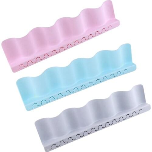 New Suction cup basin water baffle kitchen sink oil-proof splash water baffle sink shelf