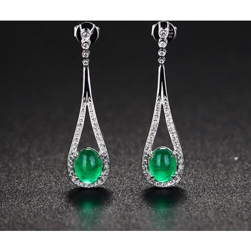 SLOVMI Dangle Earrings