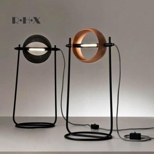 Desk Lamp Floor Lamp Minimalist Designer Northern Europe A Living Room Bedroom Model House Originality Wrought Iron Desk Lamp