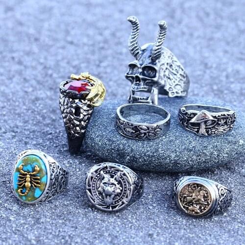 2020 Hot Punk Cool Male Finger Ring Two-color Gold Metal Roman Soldier Malone Ring Fashion Jewelry Vintage Knight Rings Ancient