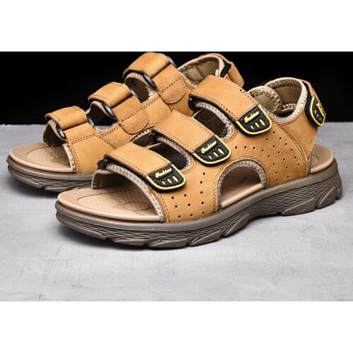 New high-end leather mens sandals, soft and comfortable fashionable casual shoes, outdoor cool and breathable beach shoes