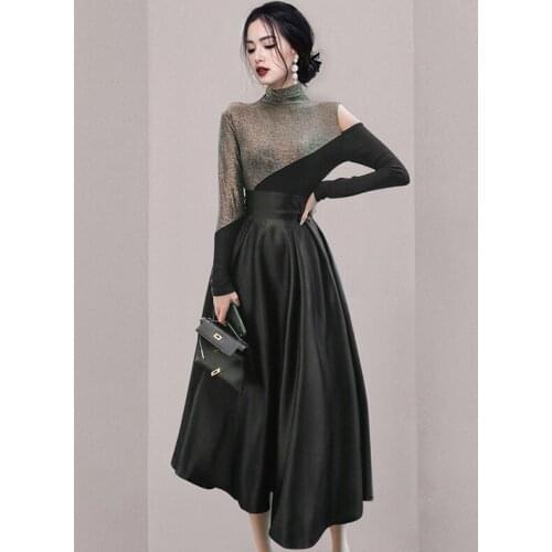 New Autumn Women Temperament Turtleneck 2 Piece Set Patchwork Dew Shoulder Sweater Top+ High Waist Black Pleated Skirt Suit