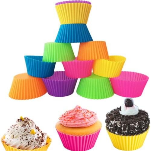 Hot Selling Set of 12pcs Colorful FDA Silicone Muffin Cupcake Molds Pudding Molds Microwave Oven Safe