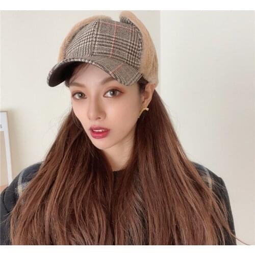 New Arrived Soft Plush Woman Plaid Outing Thick Warm Ear Flaps Skiing Windproof Retro Ins Fashion Casual Bomber Man Baseball Cap