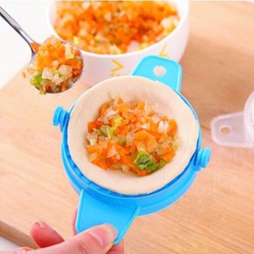 1Pcs Dumpling Molds Pie Pastry Maker Device Dough Press Dumpling Pie Ravioli Mould Clips Cozinha Cooking Pastry Tools